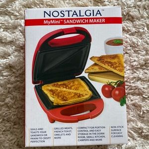 BRAND NEW!! Sandwich Maker!!